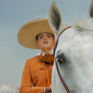 羽月希产后再次复出电影
